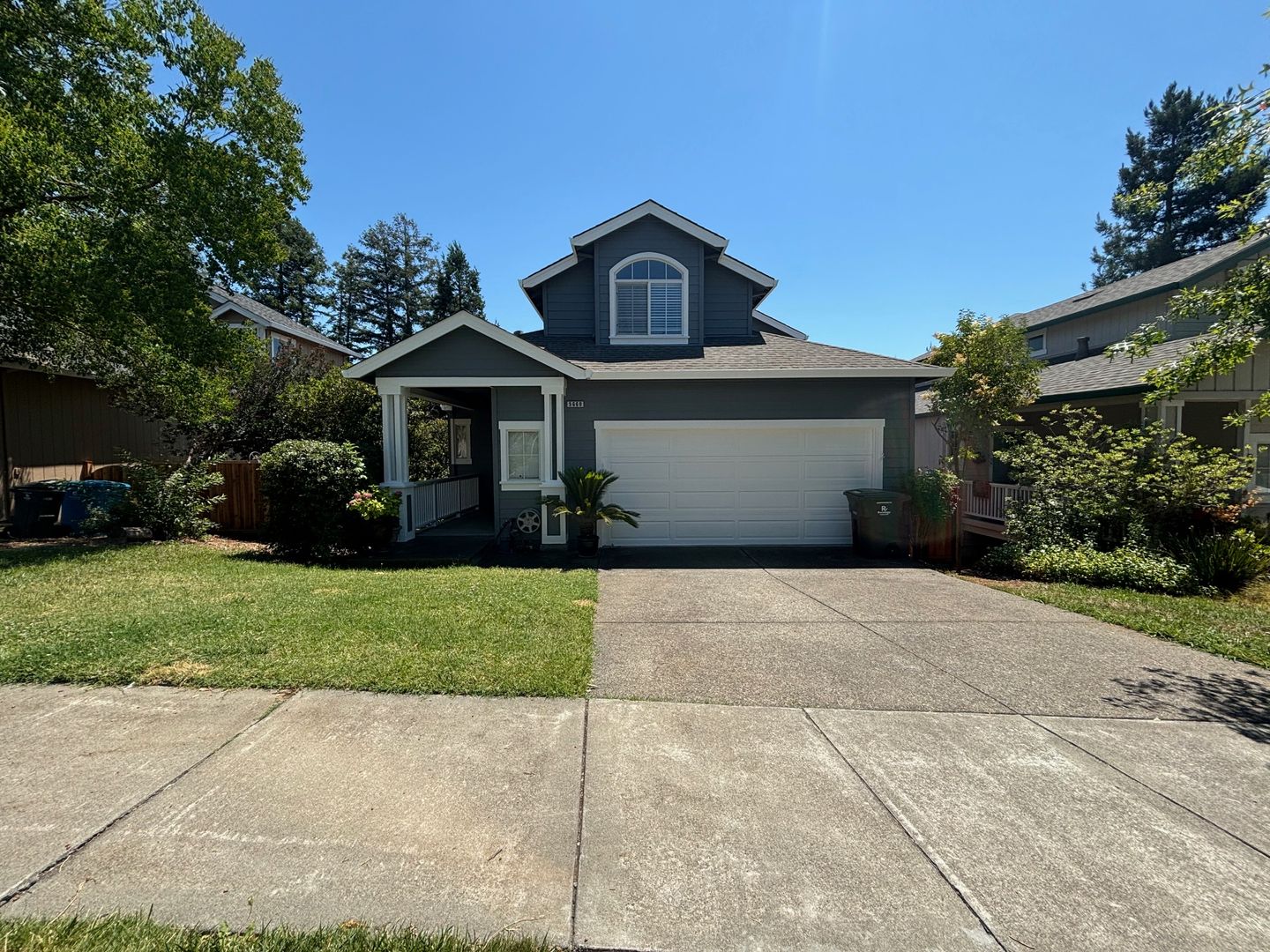 Santa Rosa House: 5660 Raters Drive