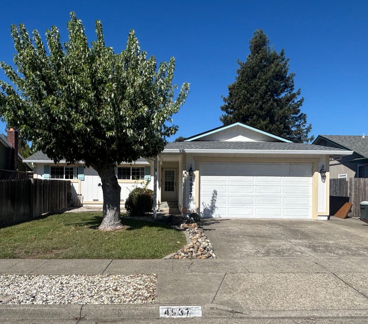 Santa Rosa House: 4937 Snark Avenue