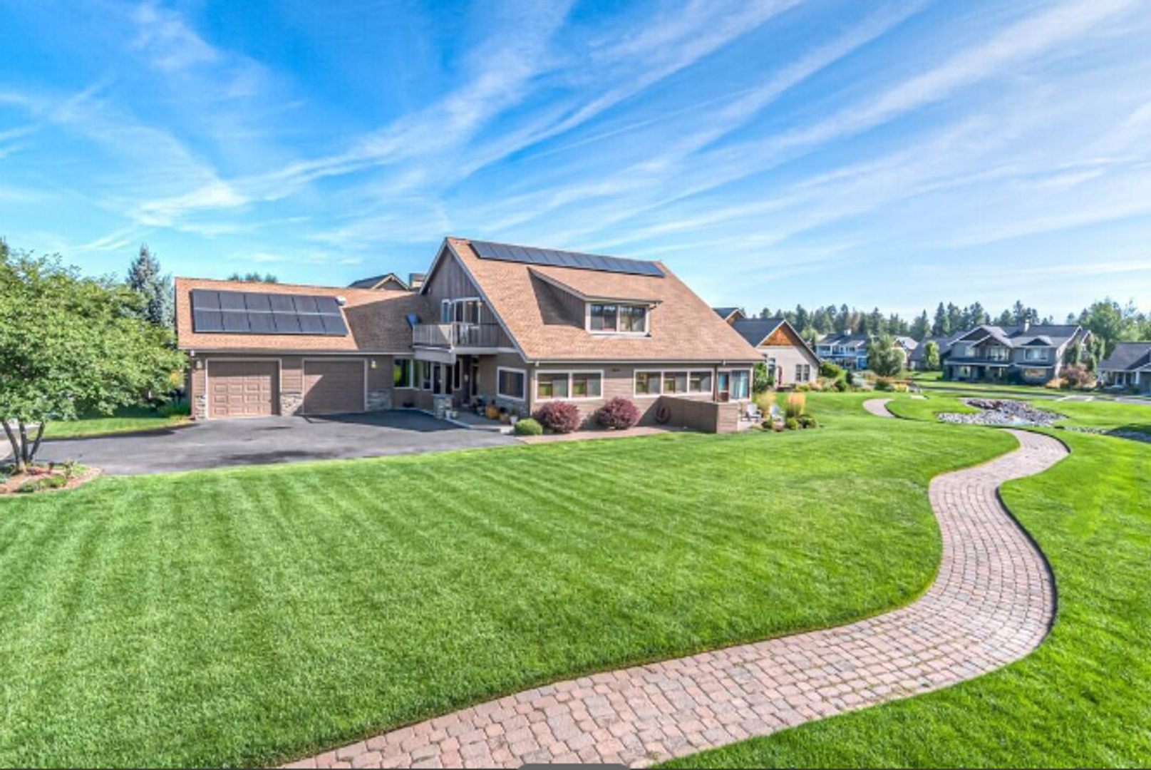 Sisters House: 712 S Pine Meadow