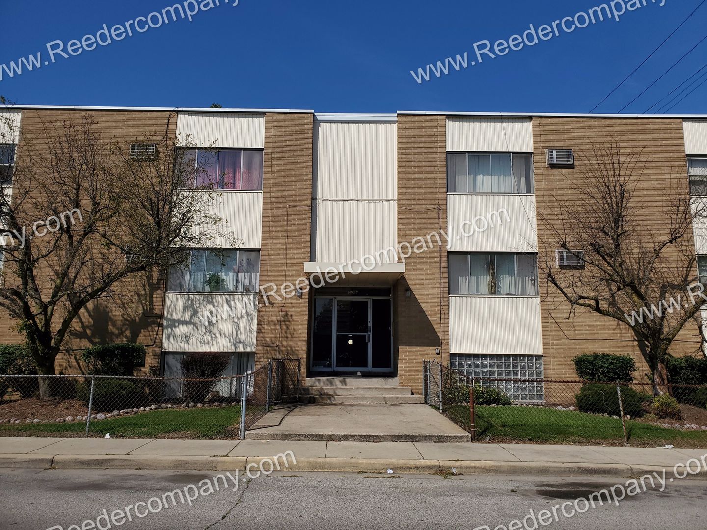 Hammond Apartment: 6150 Harrison Avenue