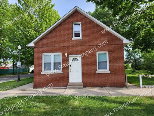3 Bed 1 Bath Rental at 203 142nd Street - Rear, Rear, Hammond, IN – photo 1