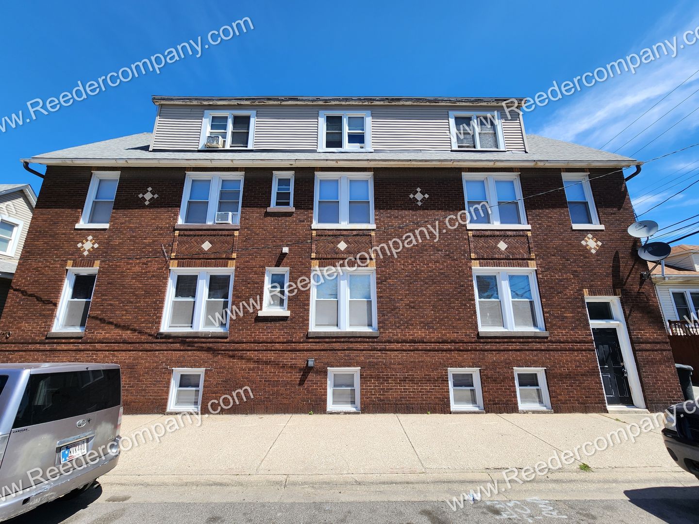 East Chicago Apartment: 4947 Indianapolis Blvd.