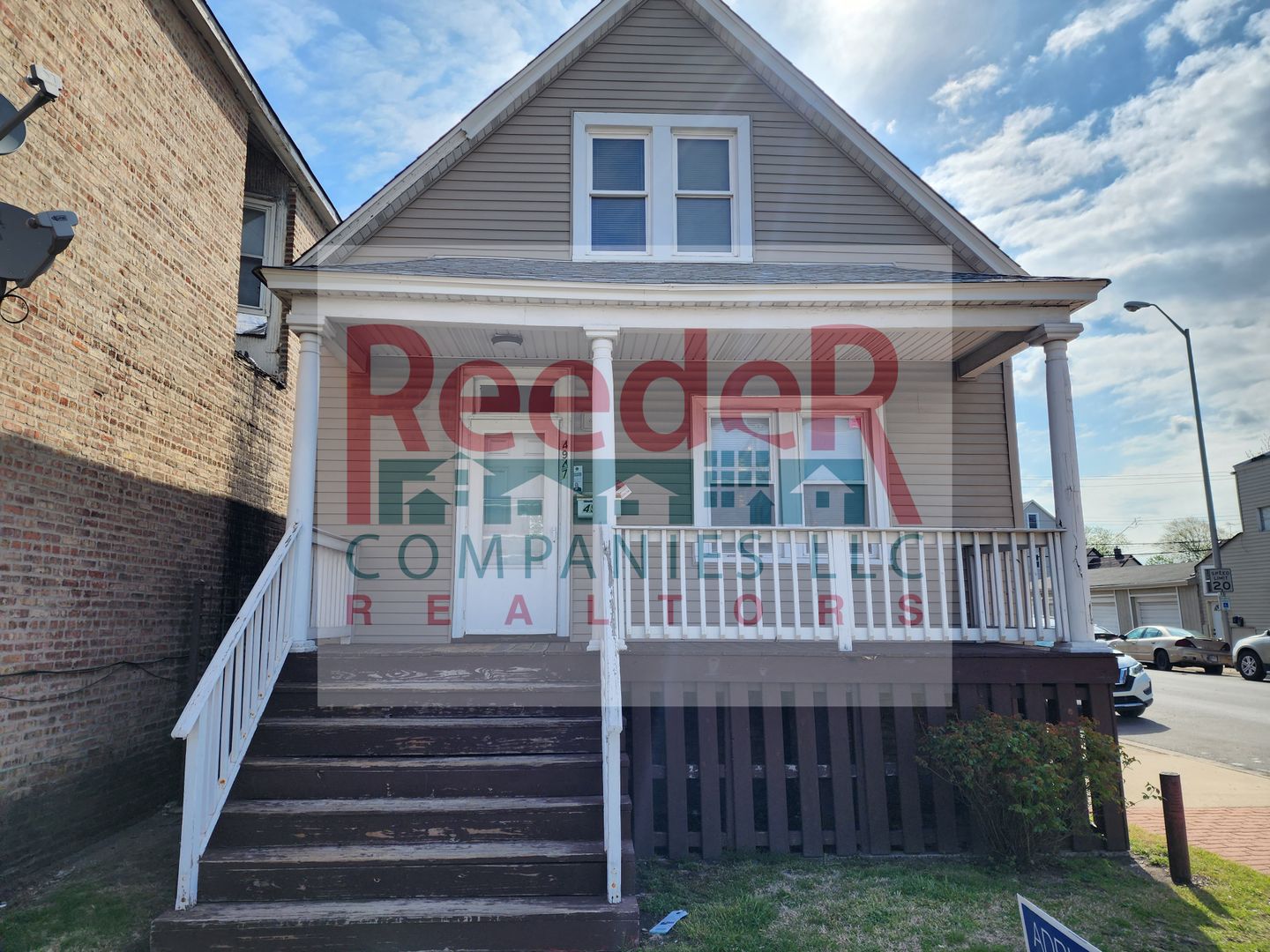 East Chicago Apartment: 4947 Indianapolis Blvd.