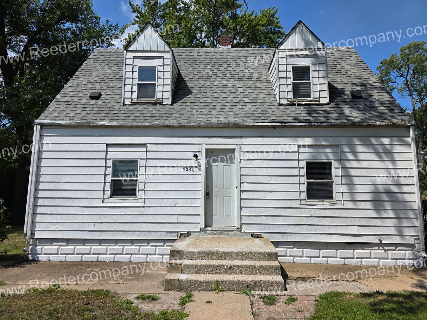 Gary Apartment: 2250 W. Ridge Road