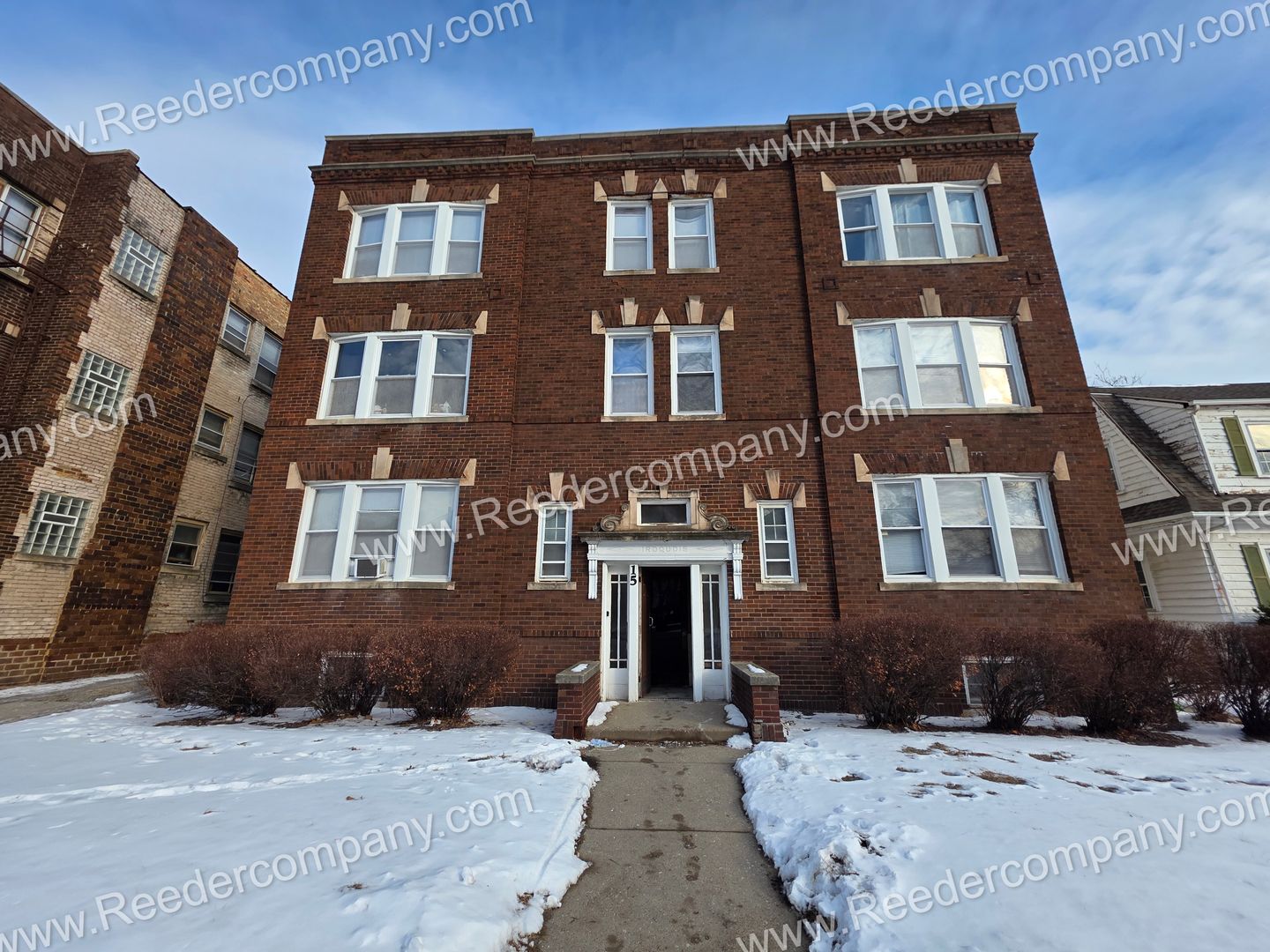 Hammond Apartment: 15 Waltham Street