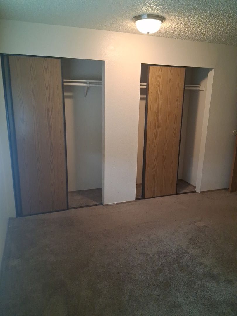 37th Street Apartments 4 of 12