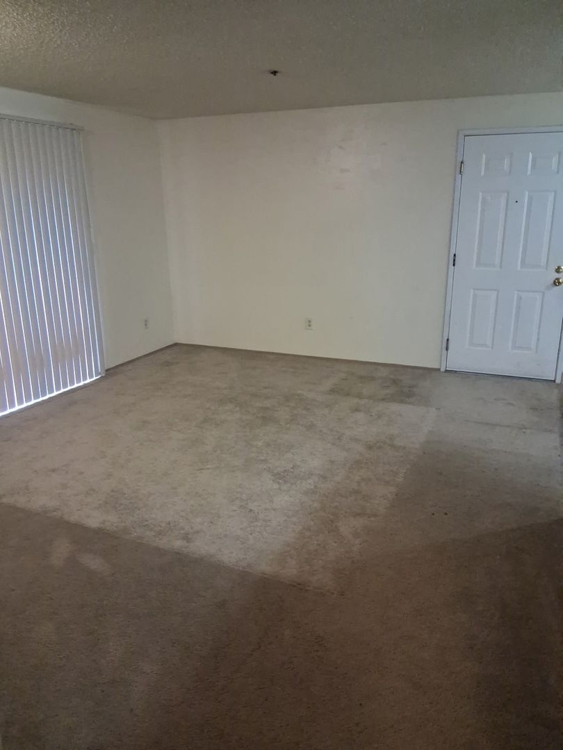 37th Street Apartments 3 of 12
