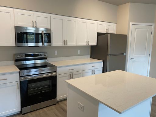 Open Floor Plan 2 Bedroom 2 Bath