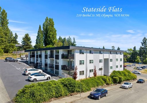 2 Bedroom with Views, Parking Included – photo 1