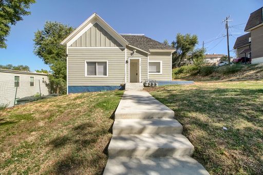Half-Price Rent Special 1 bedroom apartment in Ogden – photo 1