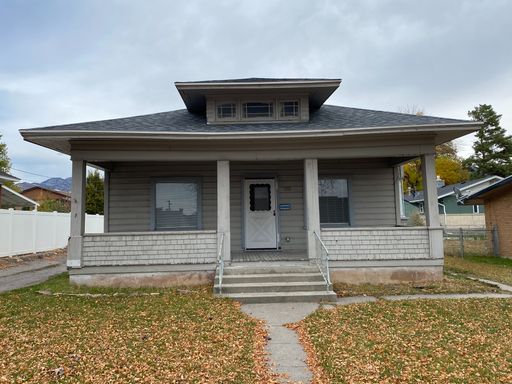Charming Single-Level Home in Downtown Smithfield!