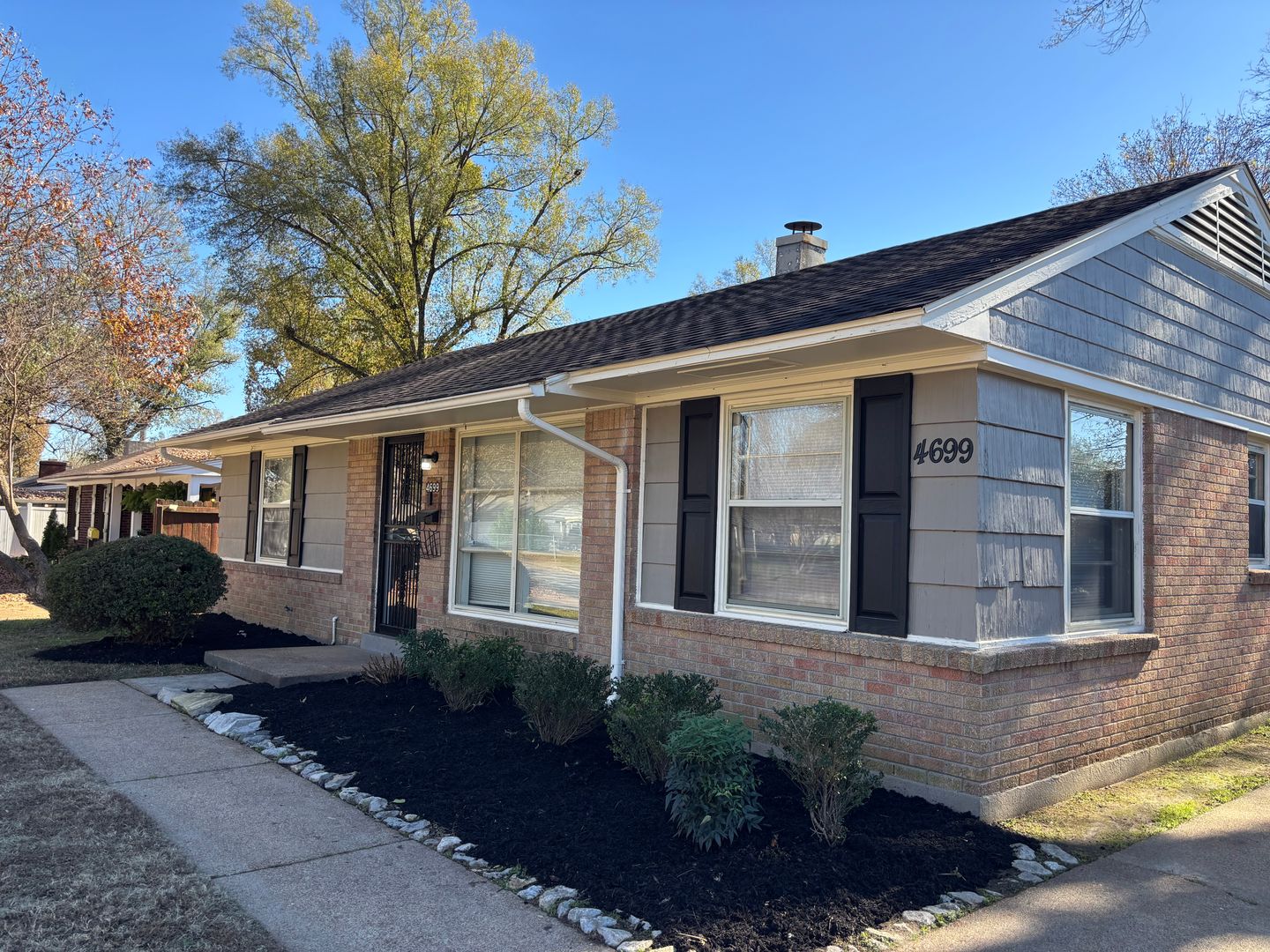 Memphis House: 4699 Given Ave