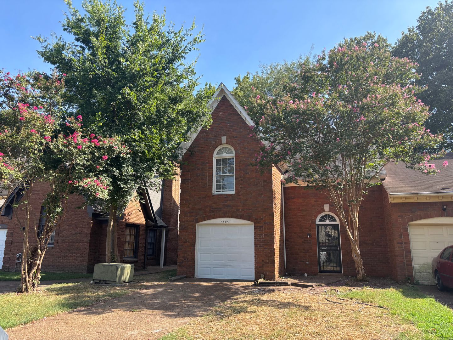 Memphis House: 6305 Kirby Downs Dr