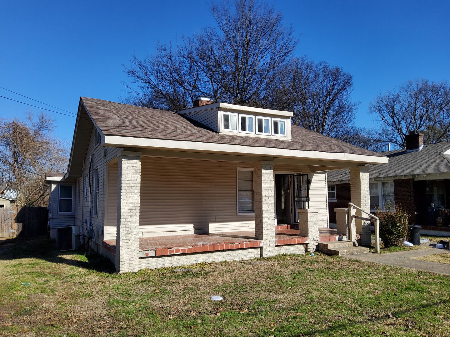 Memphis House: 3594 Coleman Ave