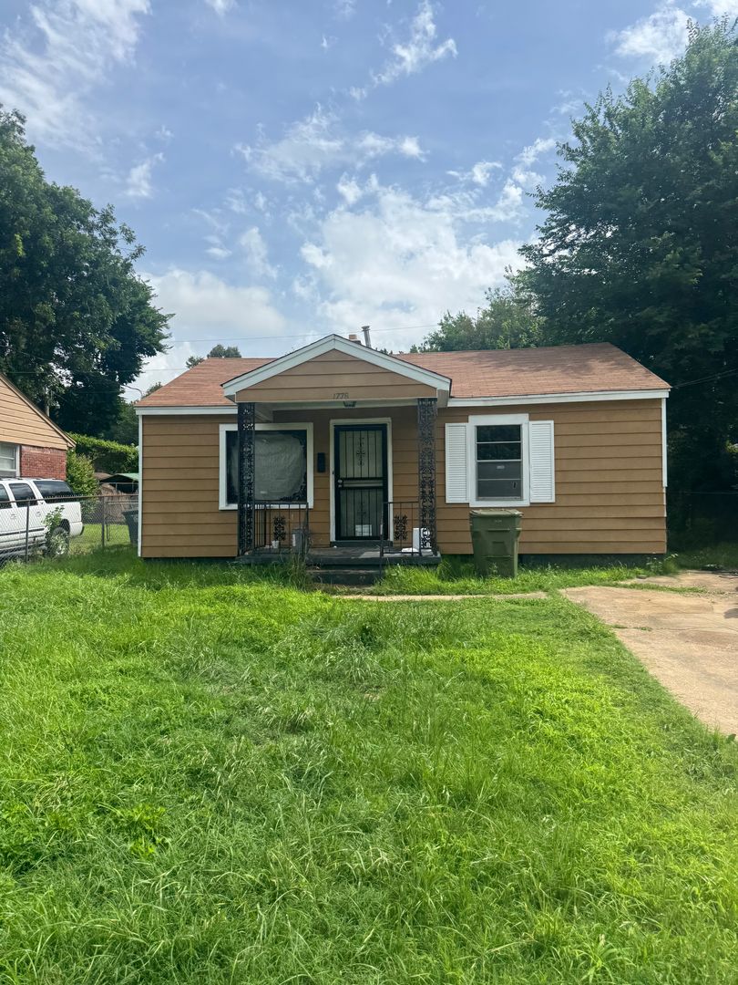 Memphis House: 1778 Marjorie St