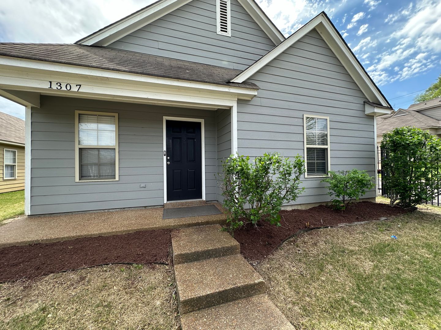 Memphis House: 1307 Larkin Ave