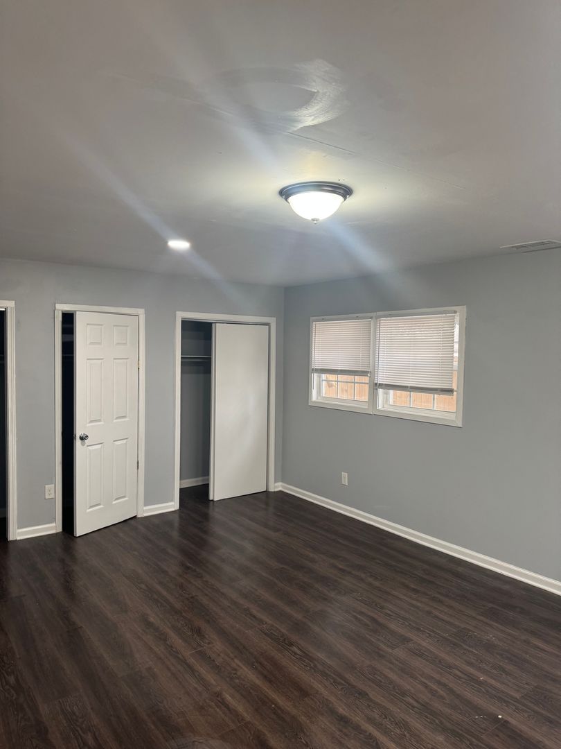 Memphis House: 710 Hudson St