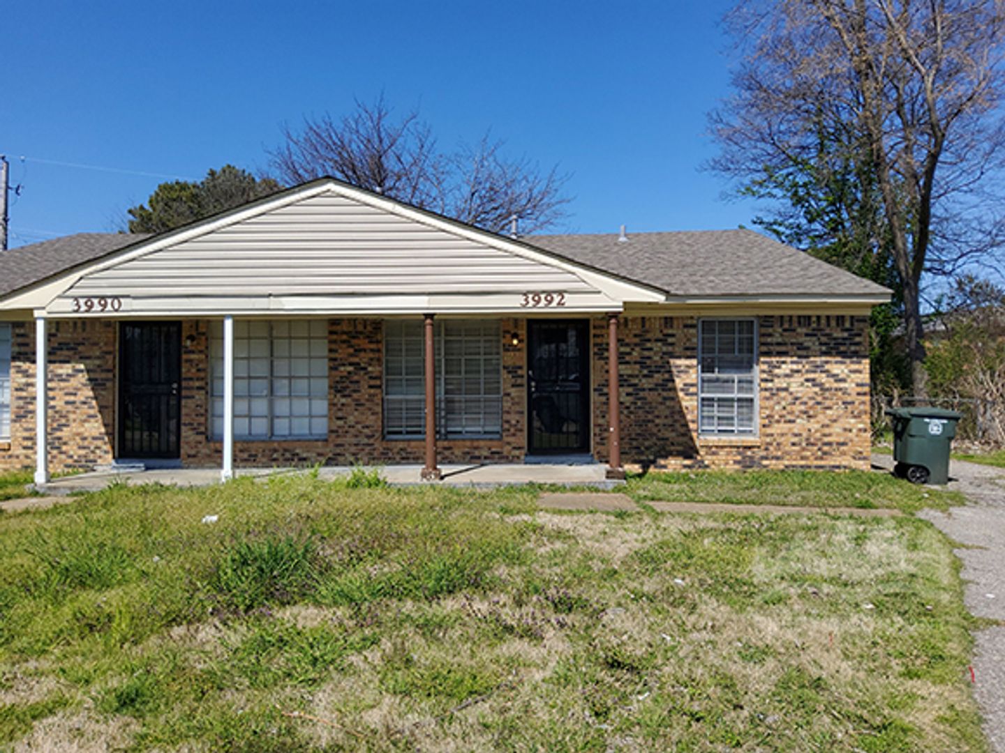 Memphis Multiplex: 3992 Ashview Cv