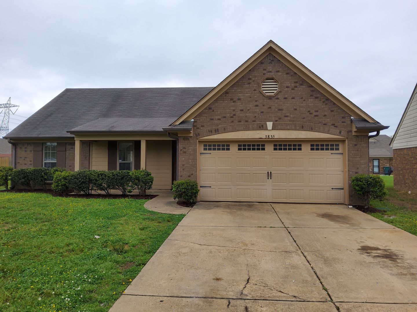 Southaven House: 3835 Farm Gate Cv