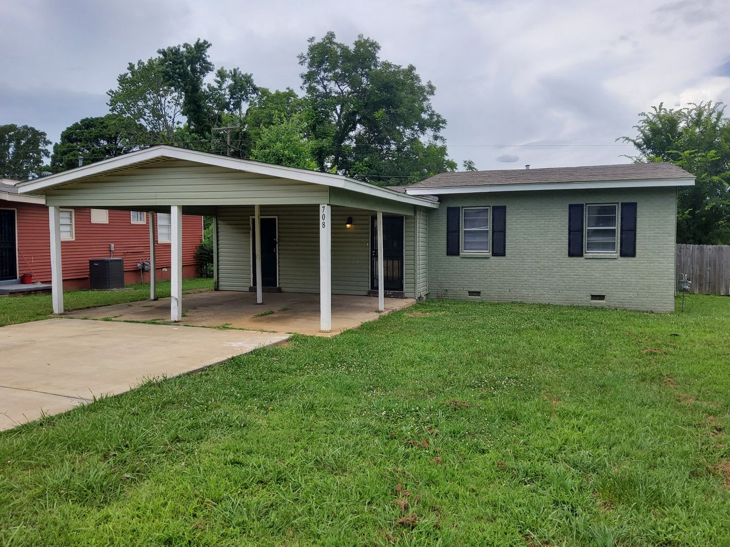 Memphis House: 708 Mohawk Ave