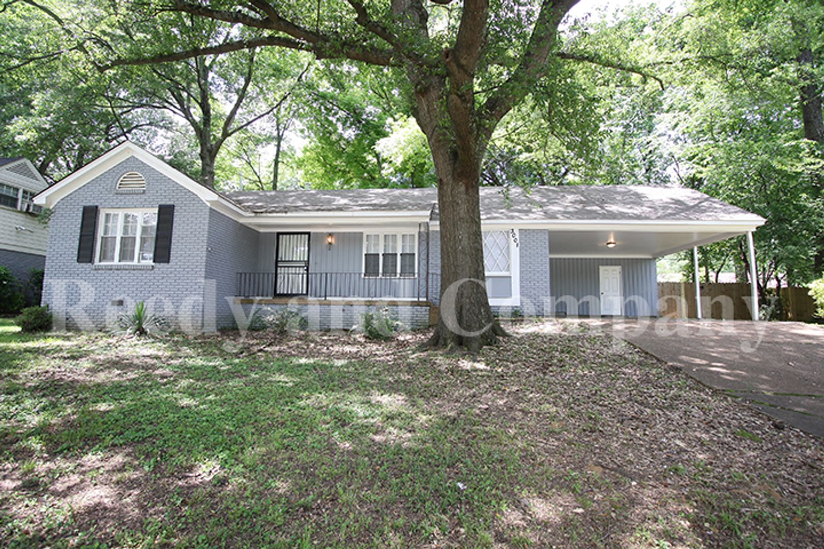 Memphis House: 3001 Falkirk Rd