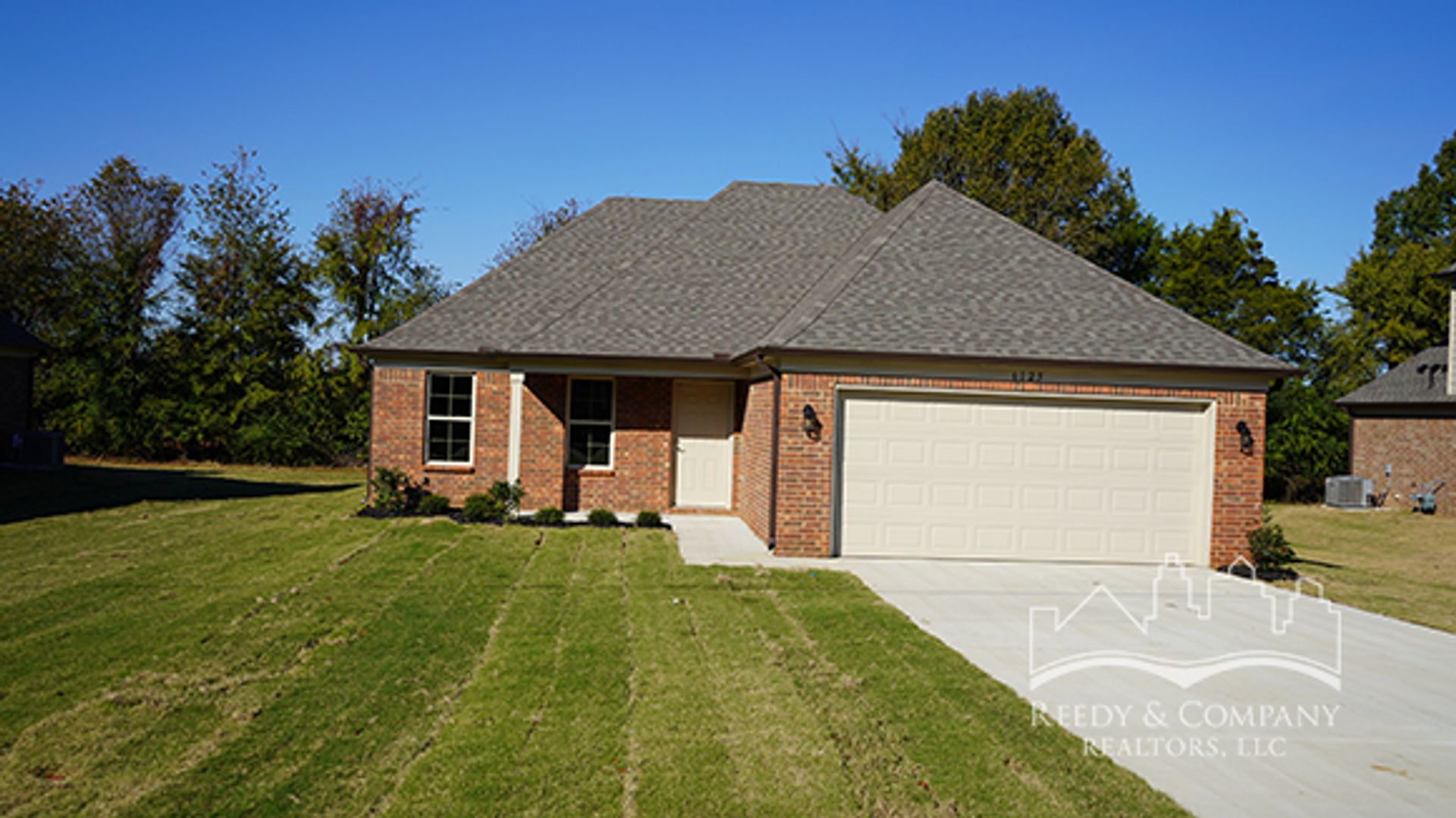 Olive Branch House: 6125 Humphreys Dr