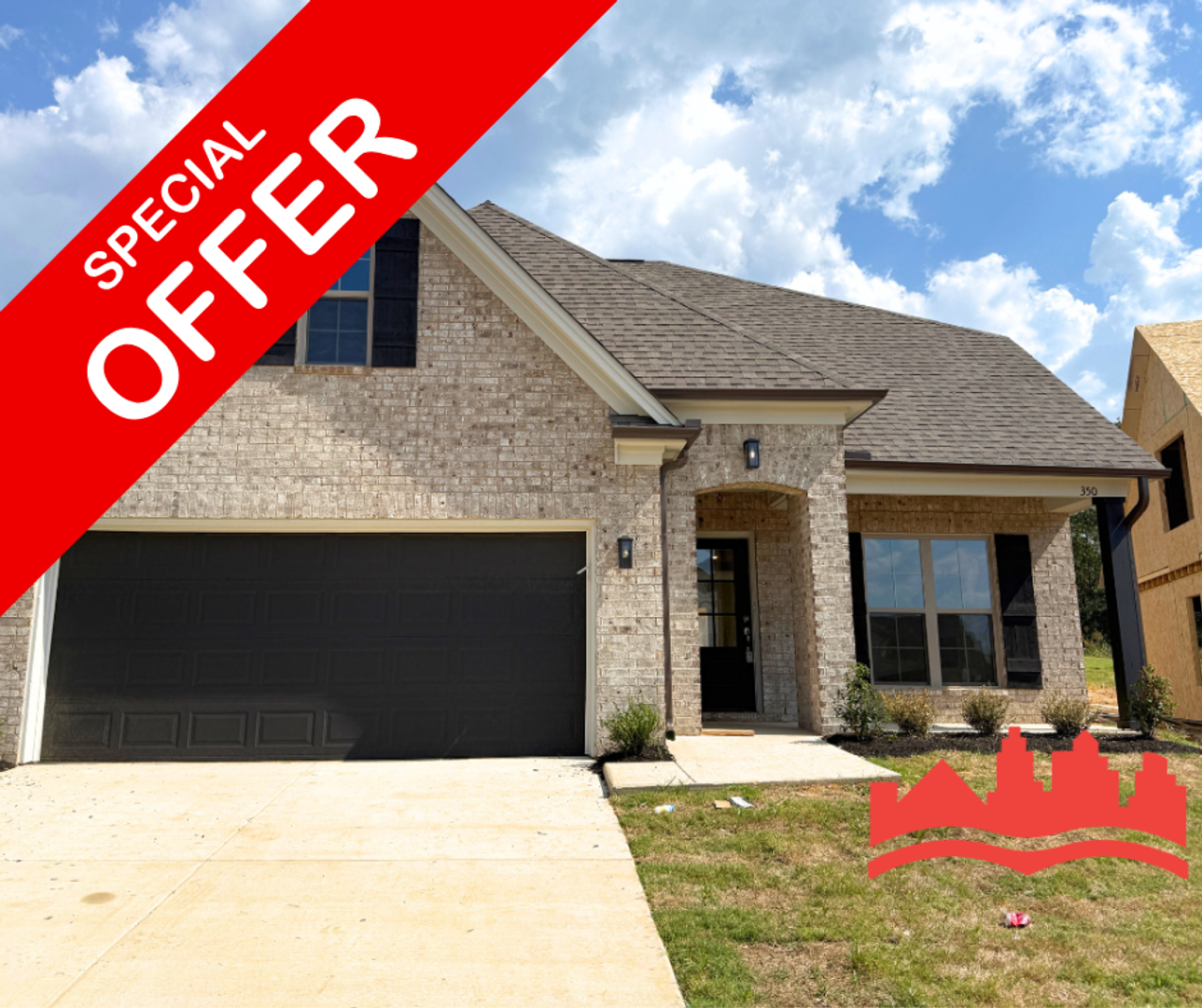 Oakland House: 350 Maple St