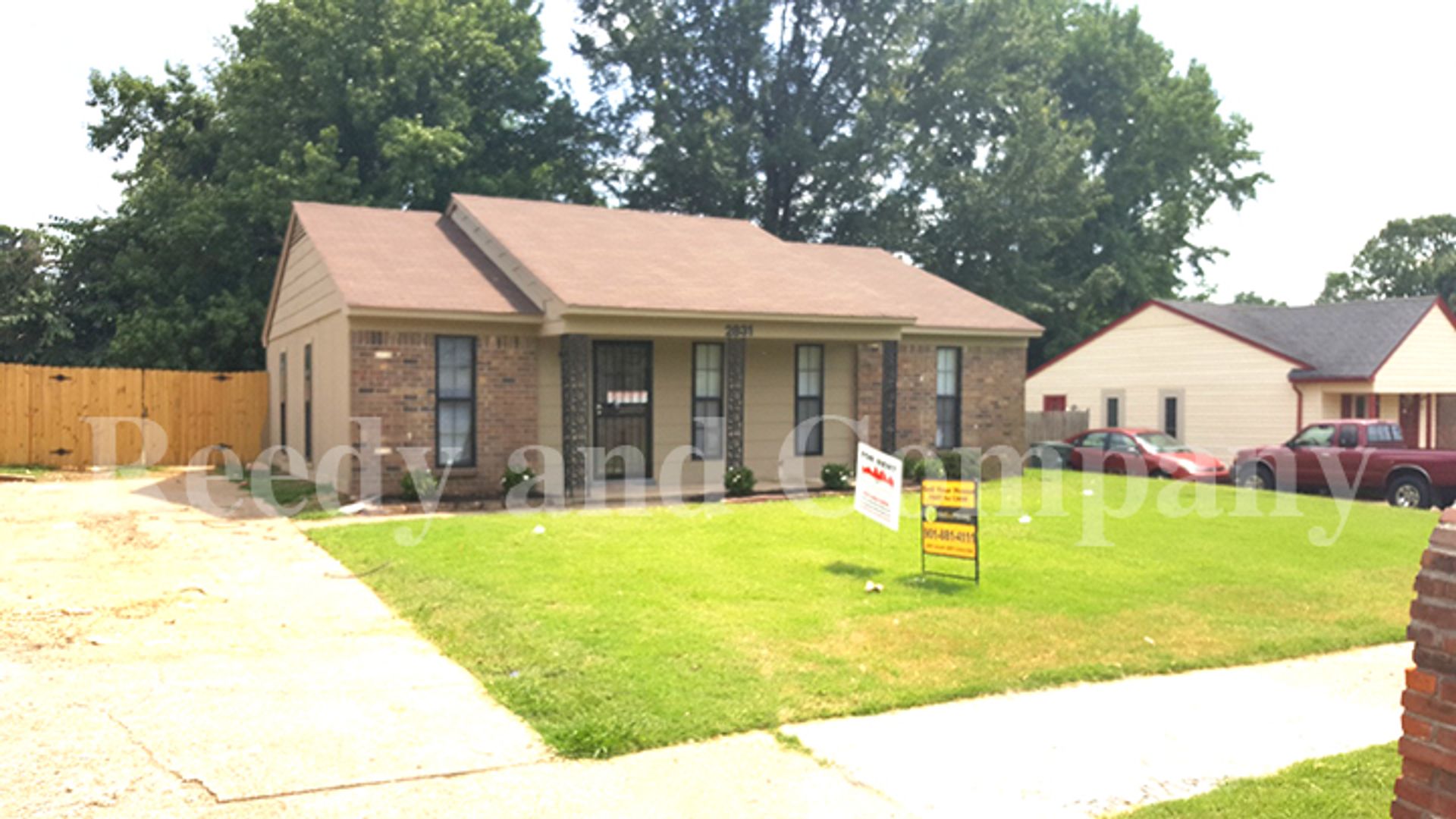 Memphis House: 2831 Gruber Dr