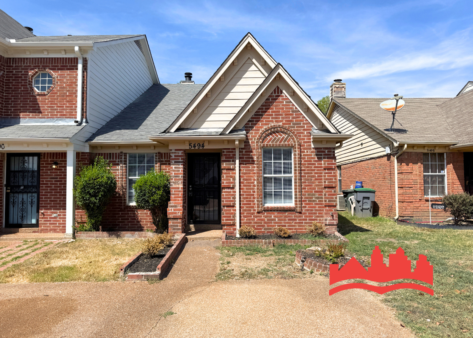 Memphis House: 5494 Emerald Hills Dr
