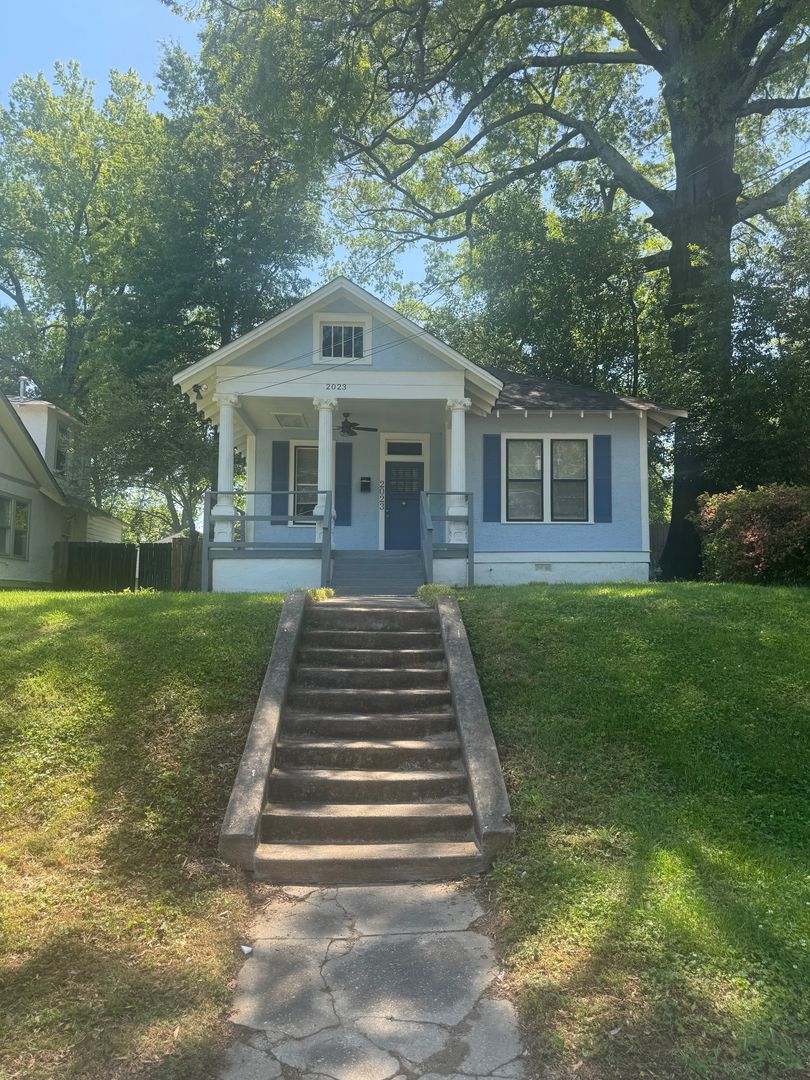 Memphis House: 2023 Higbee Ave