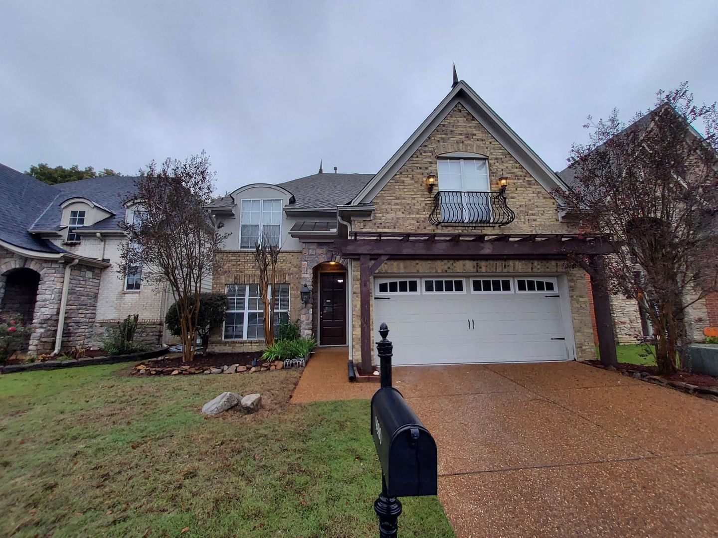 Cordova House: 9980 Oban Cv