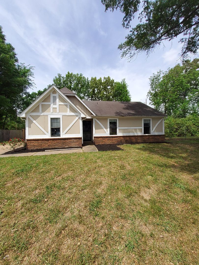 Memphis House: 4439 Stoney Creek Cv