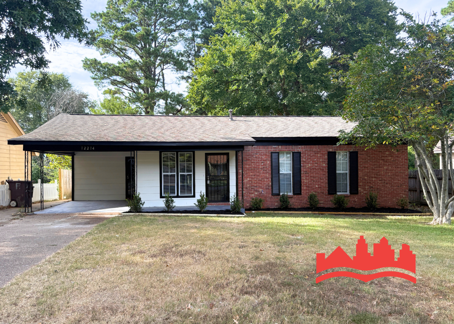 Arlington House: 12214 Mary Alice Dr