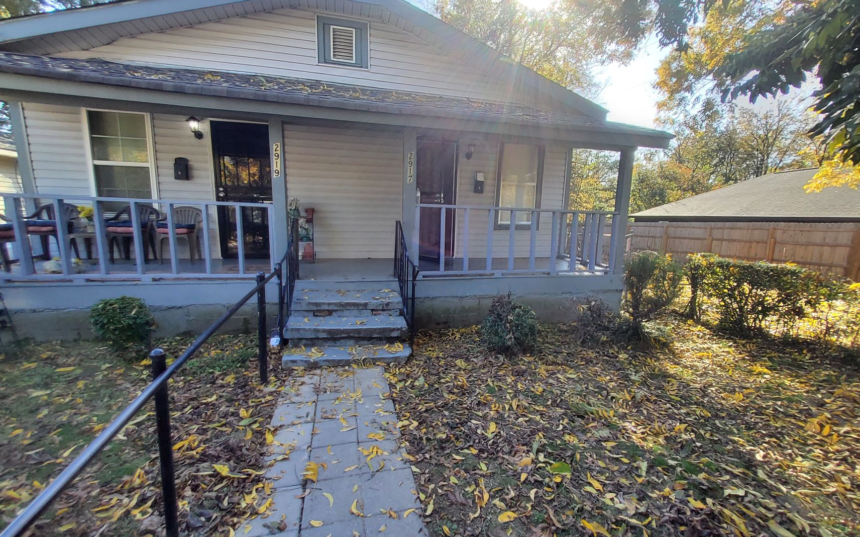 Memphis House: 2917 Yale Ave