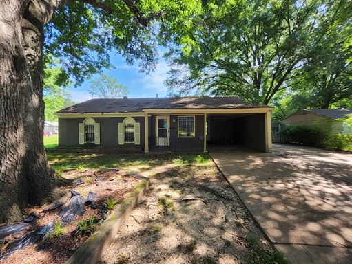 Welcome to 2780 Birchfield Cove!