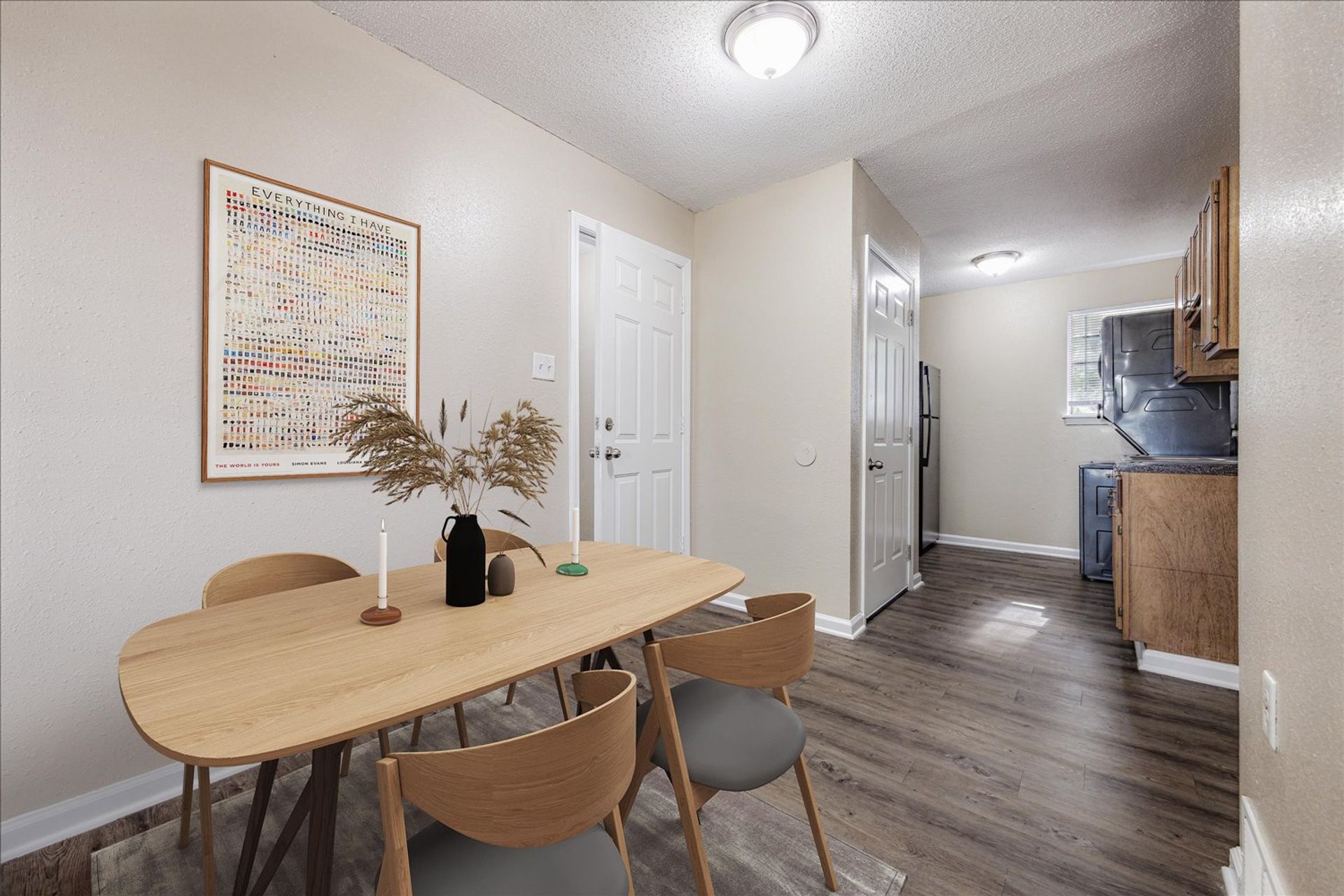 Memphis Apartment: 3990 Barton Dr