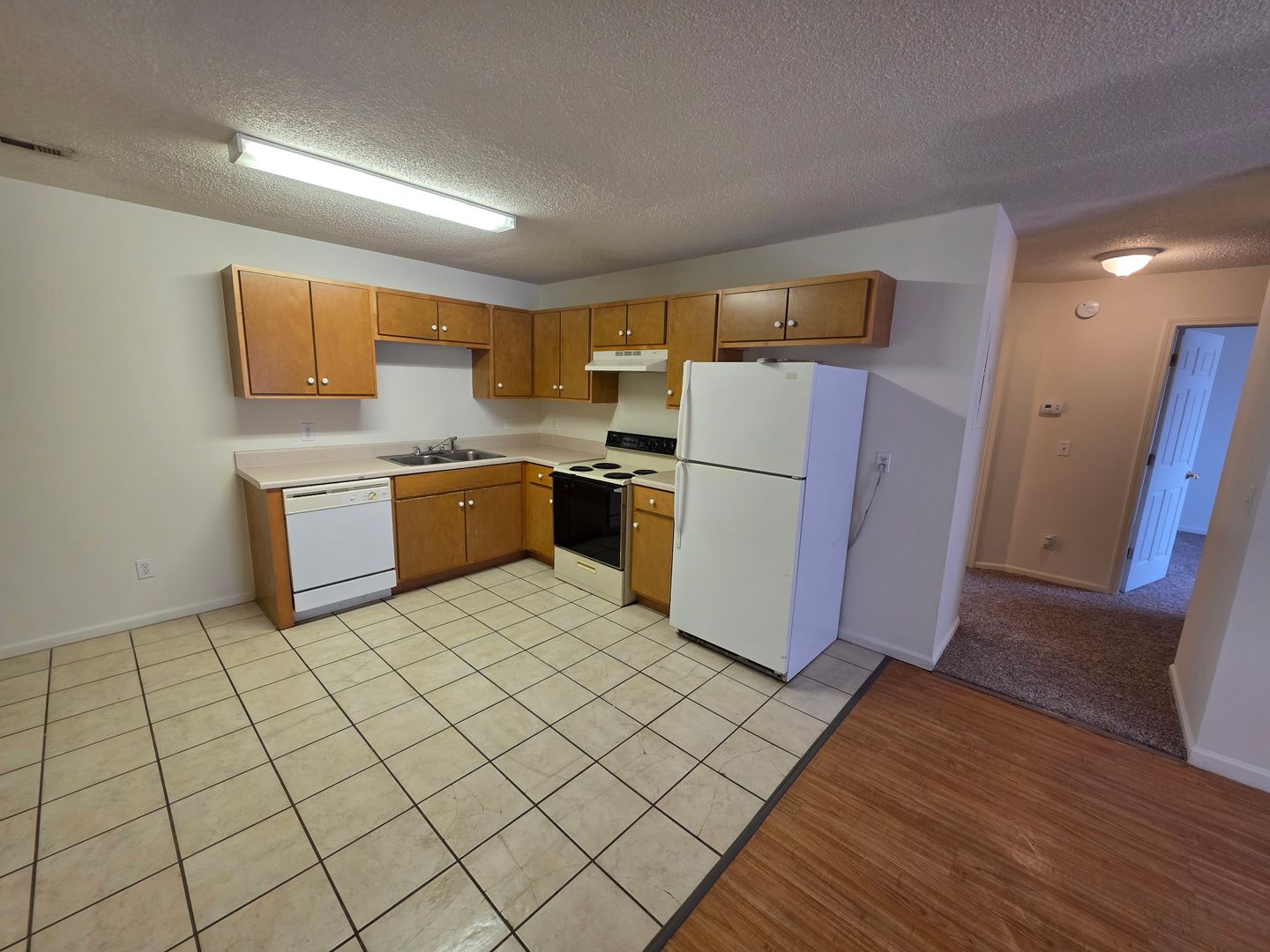 Williamston Apartment: 21 Middleton Blvd