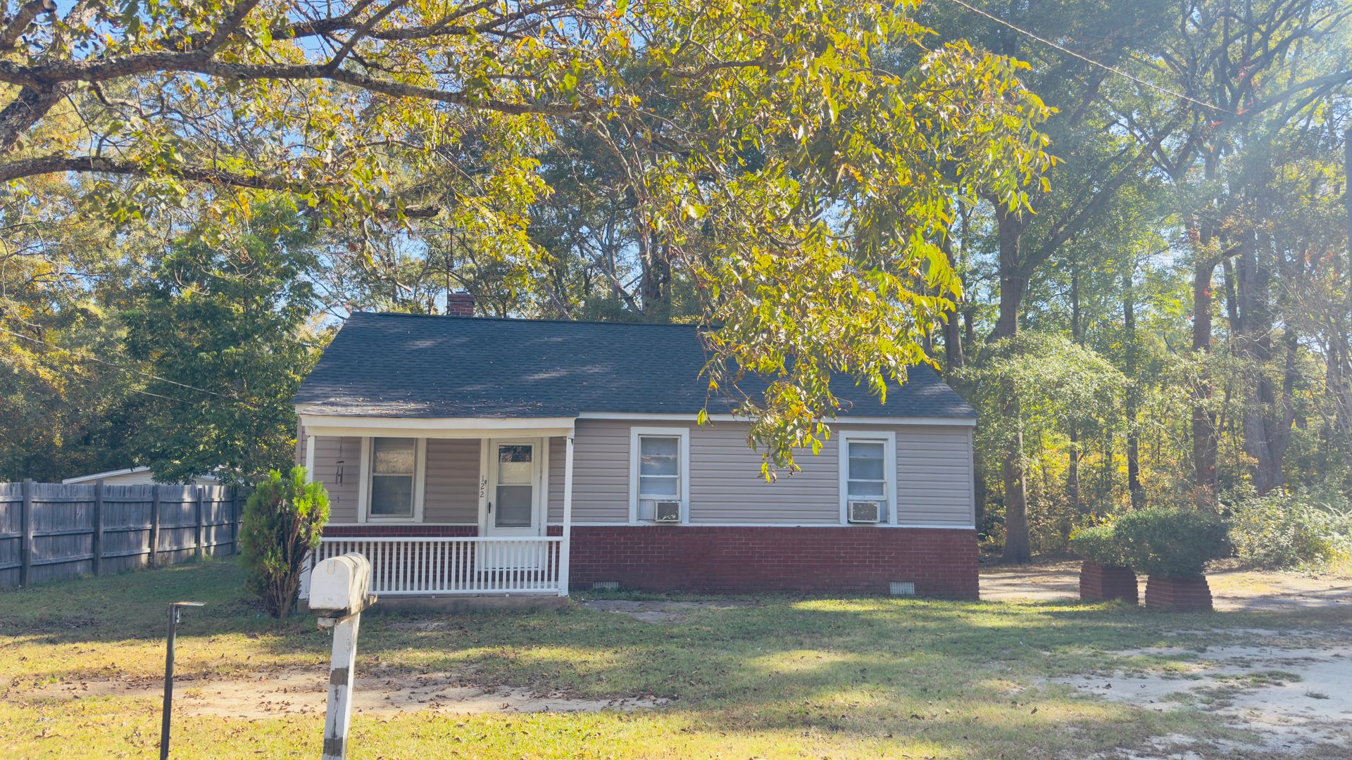 Spartanburg House: 122 Ebel Court