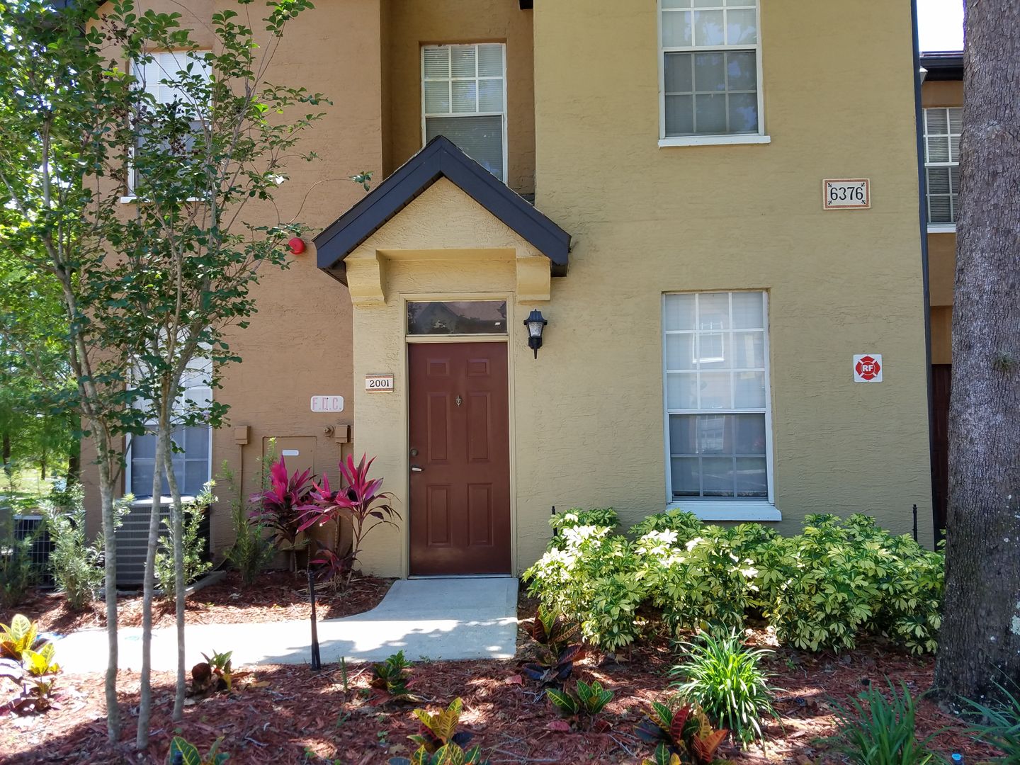 ORLANDO Condo: AZ-2001