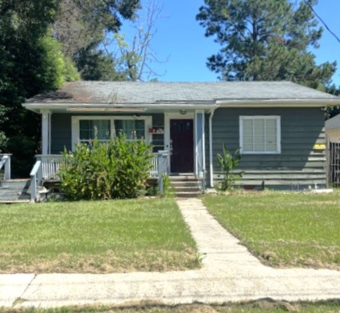 Mobile House: 311 Mohawk St
