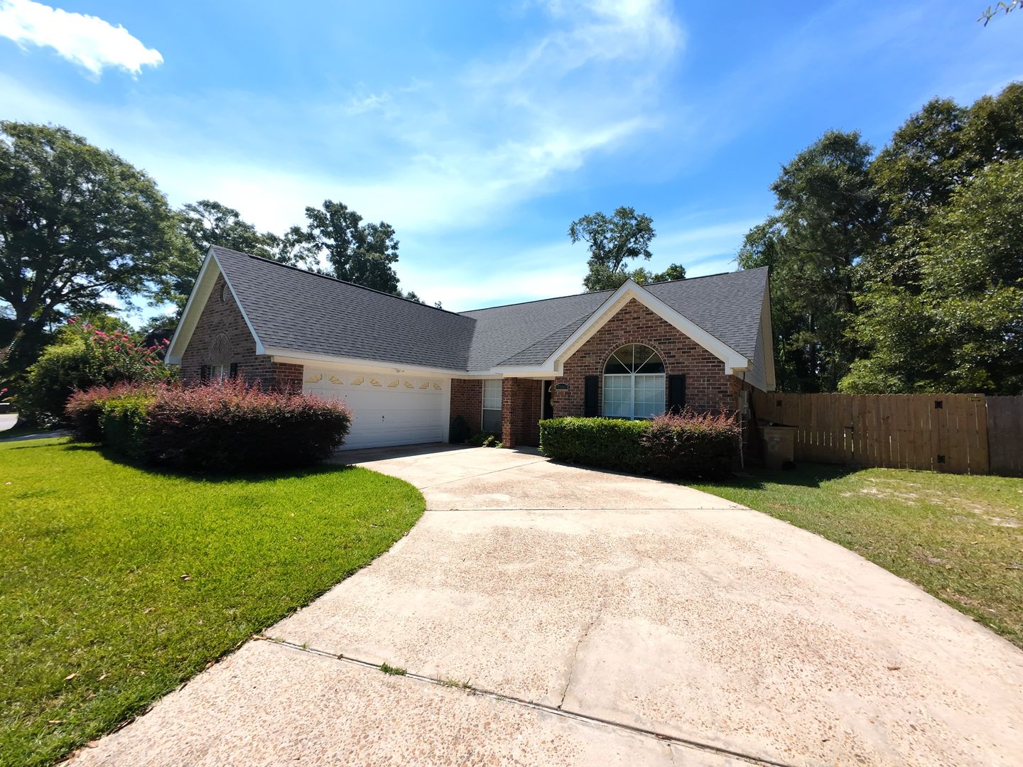 Mobile House: 7165 Ashmoor Drive N.