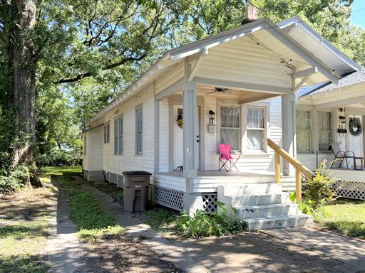 2 Bed 1 Bath Rental at 13 Van Heuval St, Mobile, AL – photo 1