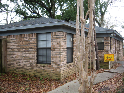 Mobile House: 3405 B Dandale Dr.