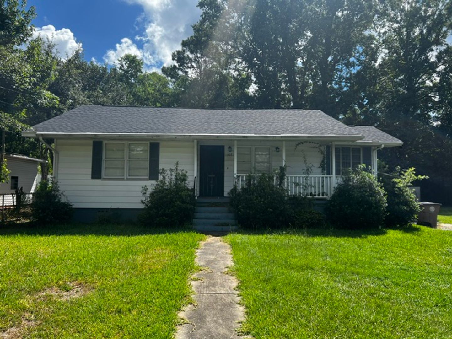 Mobile House: 107 Esplanade Ave