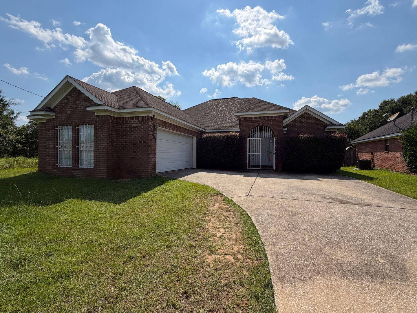 Mobile House: 8592 Jeff Hamilton Rd