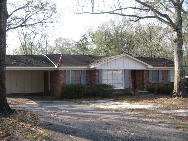 Mobile House: 5209 Maudelayne Drive S