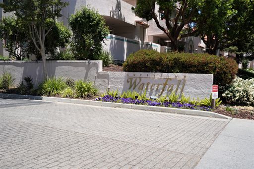 Gorgeous Waterfall condo nestled in prime sought-after Silicon Valley neighborhood!
