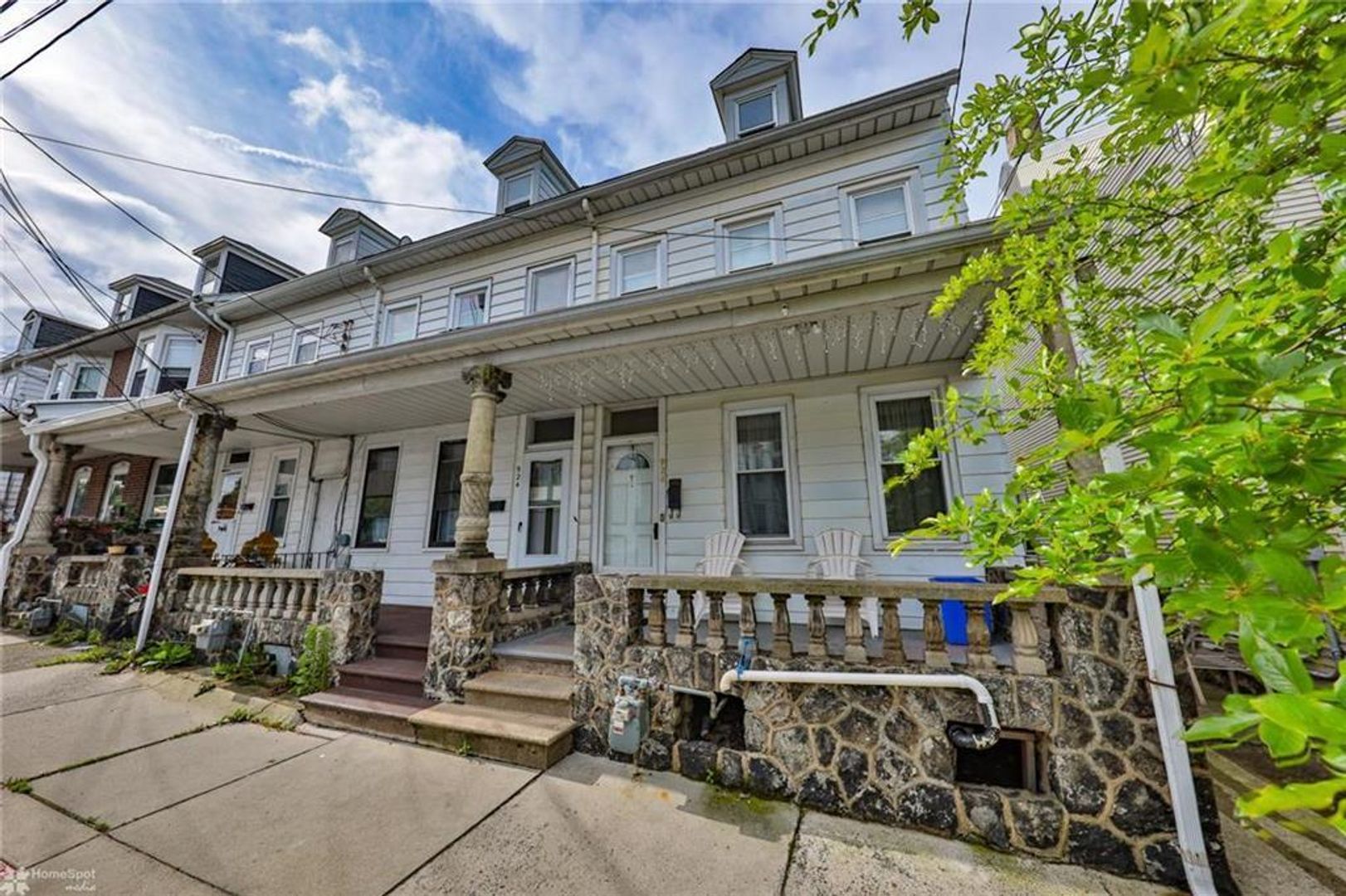 Easton House: 926 Butler Street