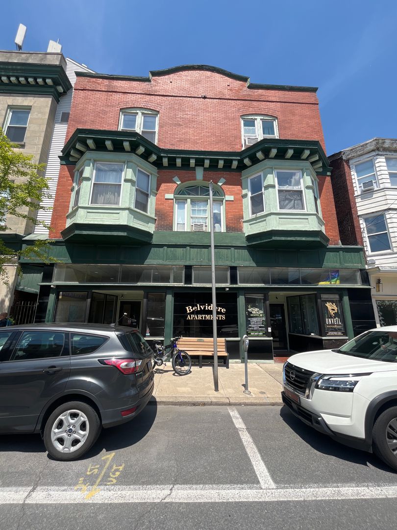 Nazareth Apartment: 19-23 Belvidere Street