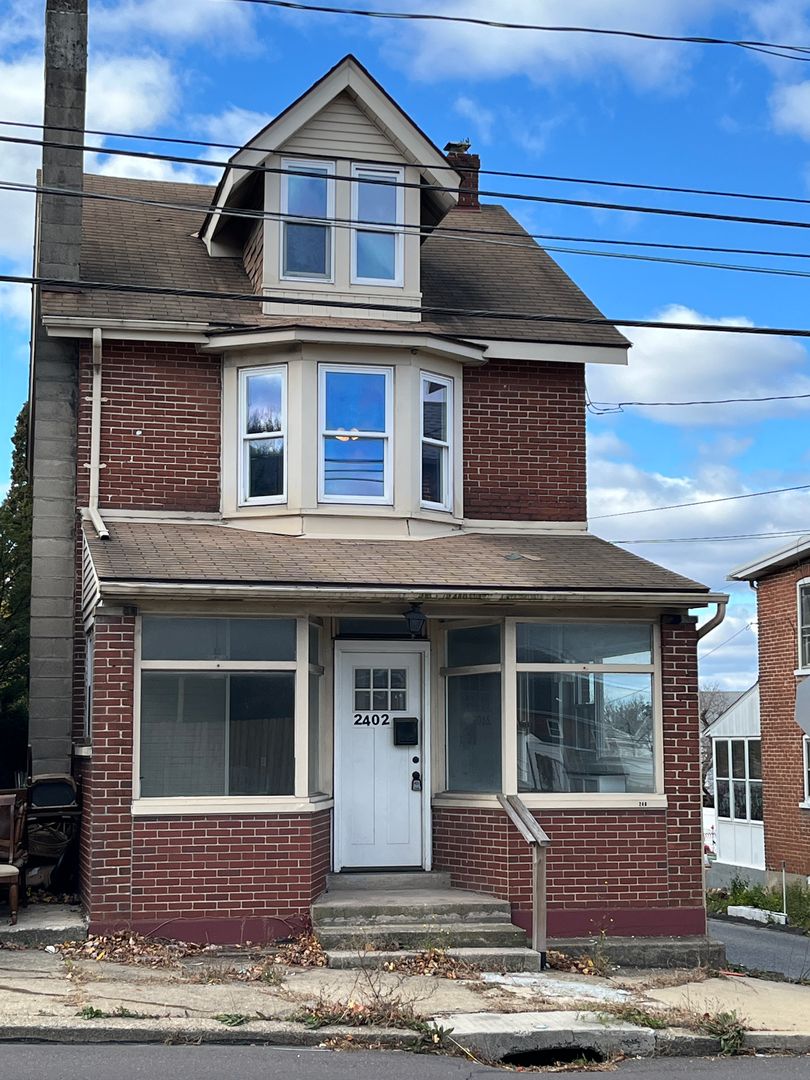 Allentown House: 2404 South 4th Street